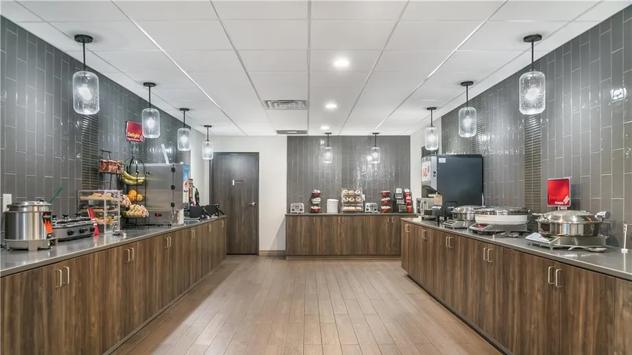 Best Western Free Breakfast Bar